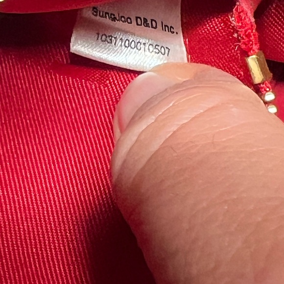 MCM Red Crocodile Embossed Clutch with Gold Chain - Picture 4 of 17